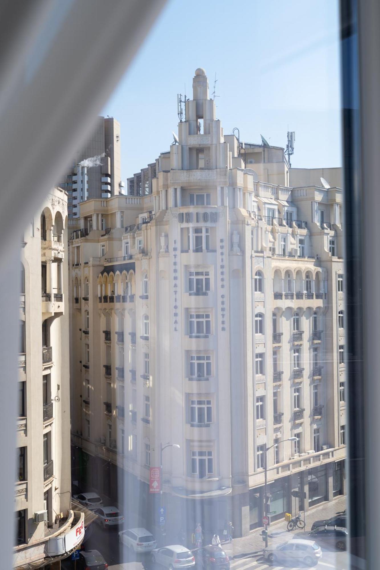 Apartment Art Deco Vibes *